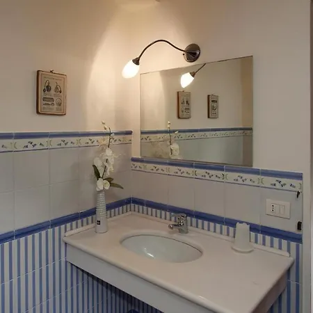 别墅 Il Borgo 16, Emma *