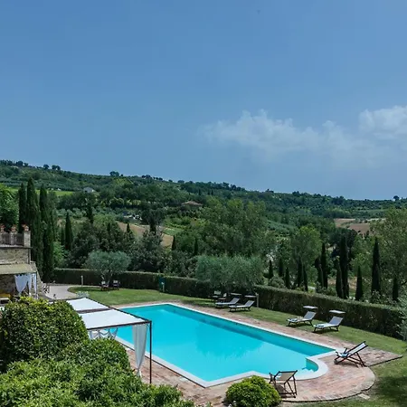 Il Borgo 16, Emma 别墅