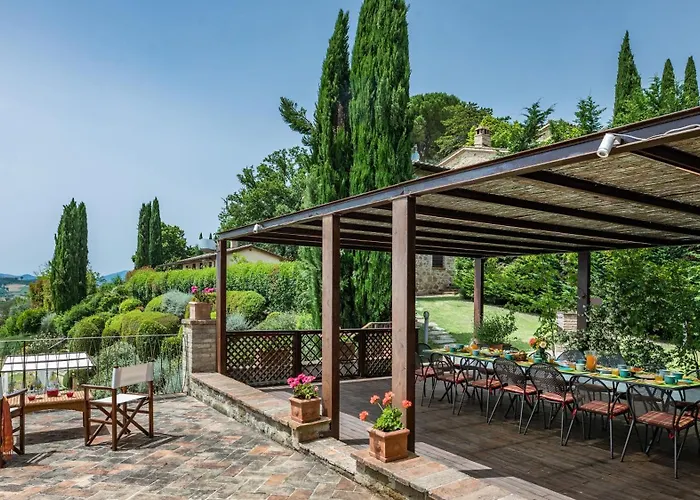 Villa Il Borgo 16, Emma